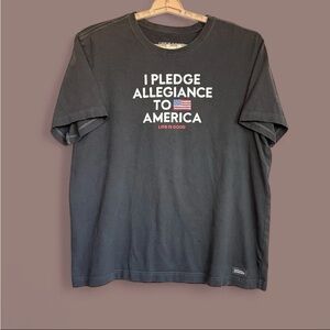 Life Is Good Men XL Crusher Tee Shirt Patriotic USA American Flag Logo Cotton EC